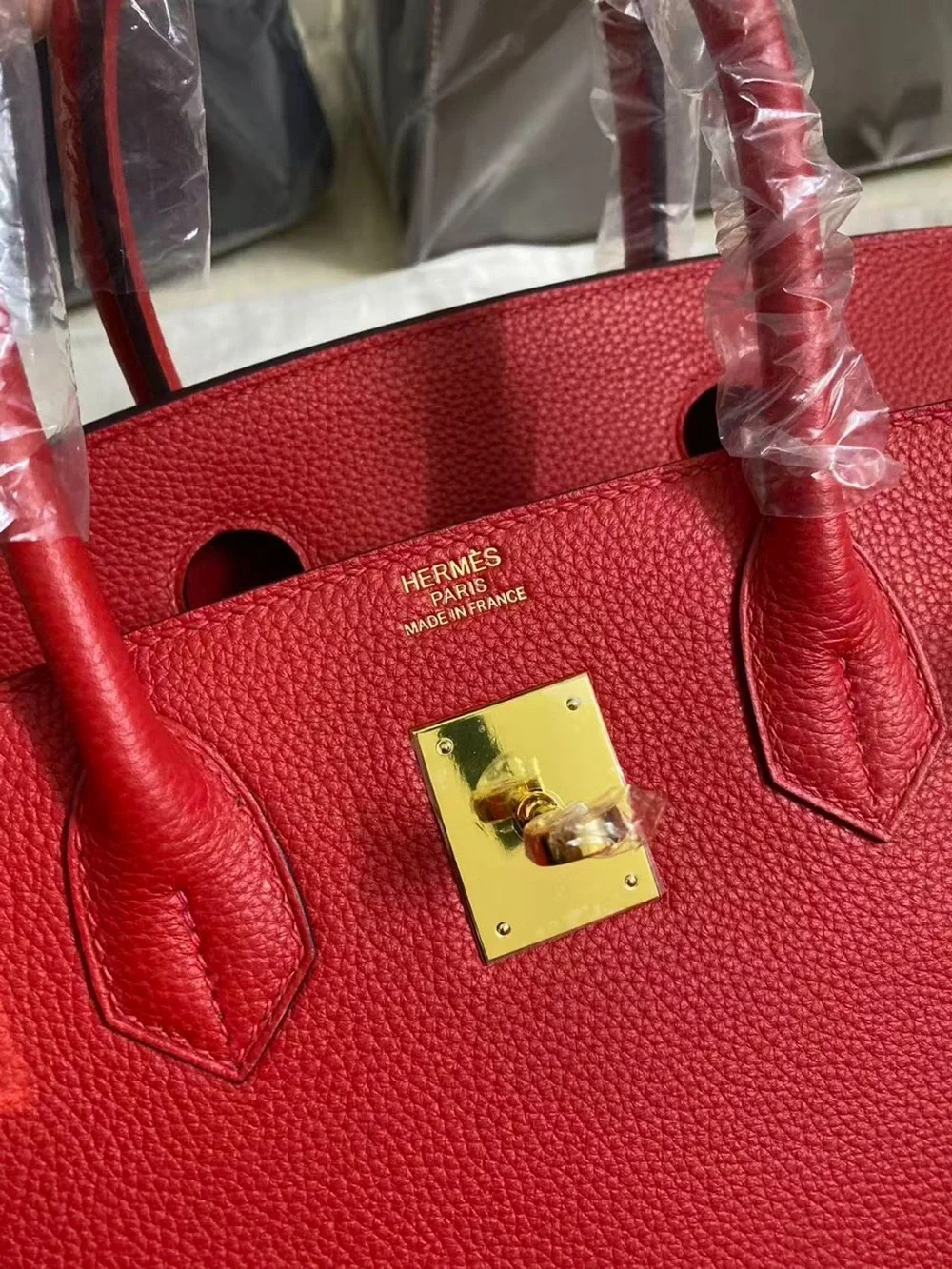 TOGO SEMI HANDMADE BIRKIN 30 CM CASAQUE ROUGE GHW TRUE RED